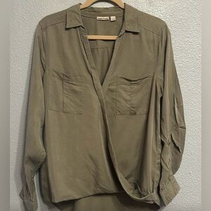 HOLDING HORSES Olive Green Blouse Lyocell large 10 Anthropologie